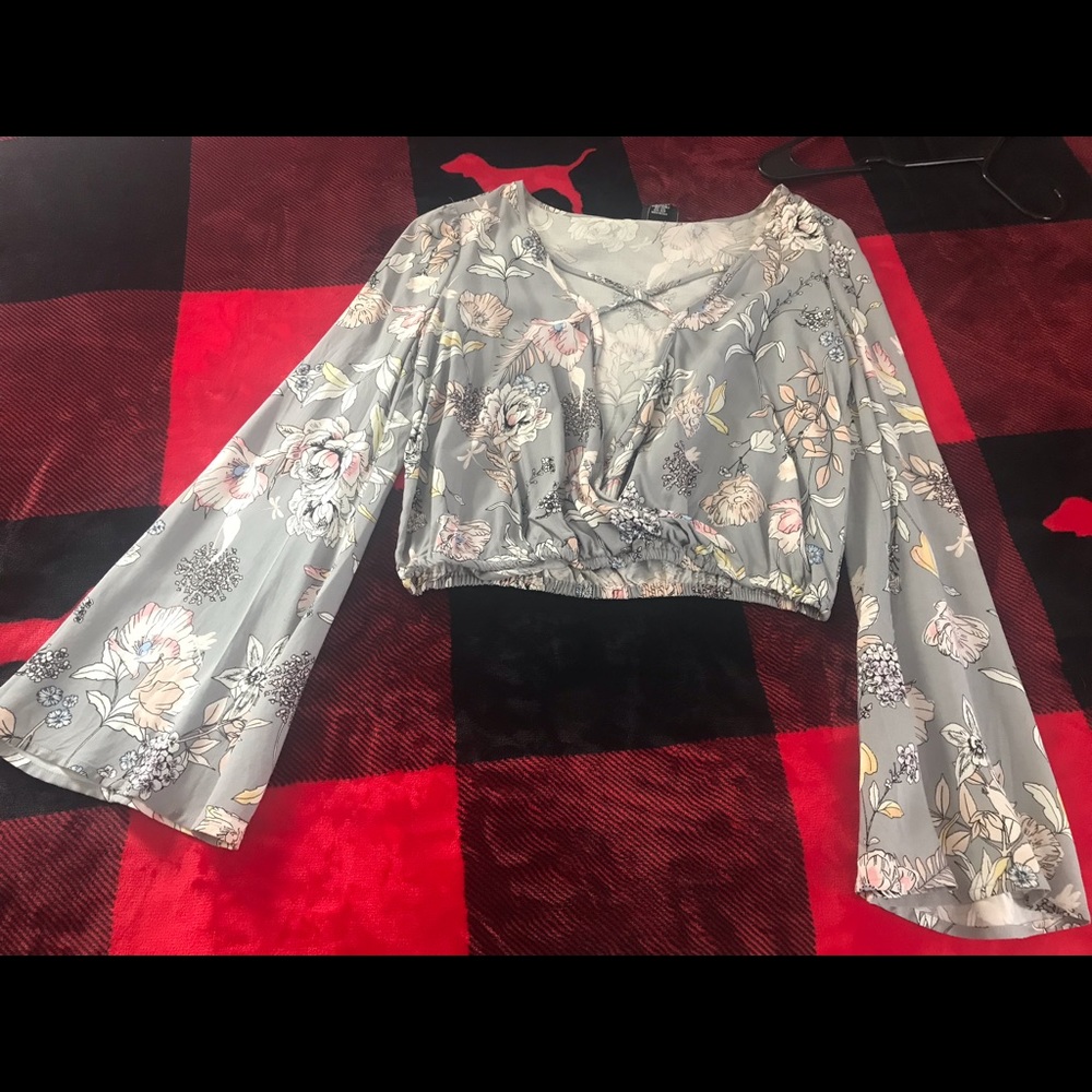 Rue21 blouse - Picture 3 of 3